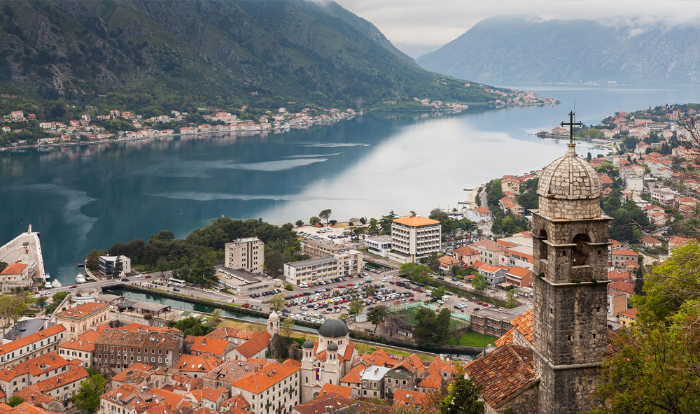 Keşfedilmemiş Şehirler Popüler Turistik Yerlerden Farklı Alternatifler Kotor, Karadağ