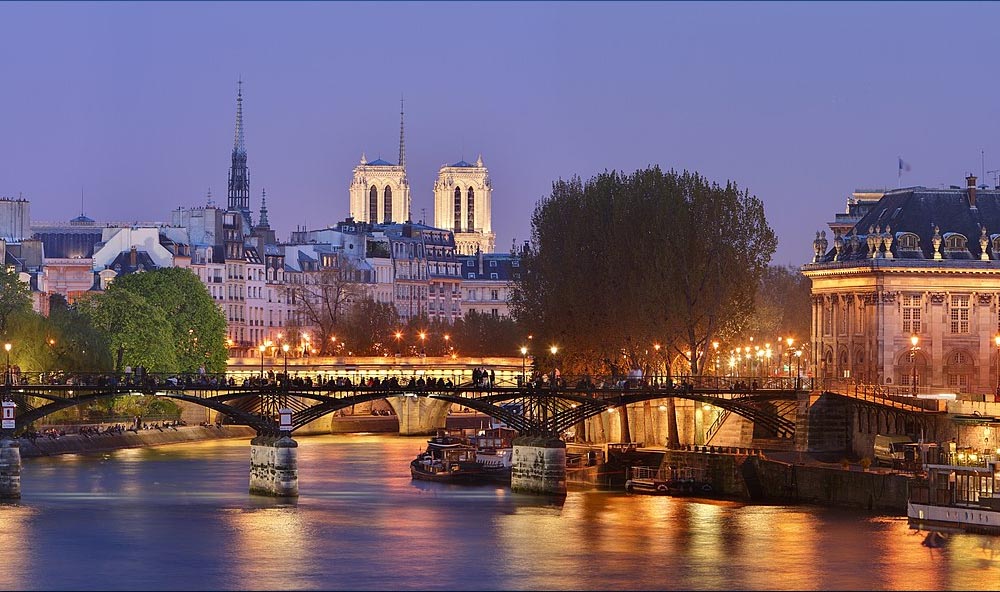 Paris, Fransa Romantik Kaçamaklar Dünya'nın En İyi 7 Balayı Yeri