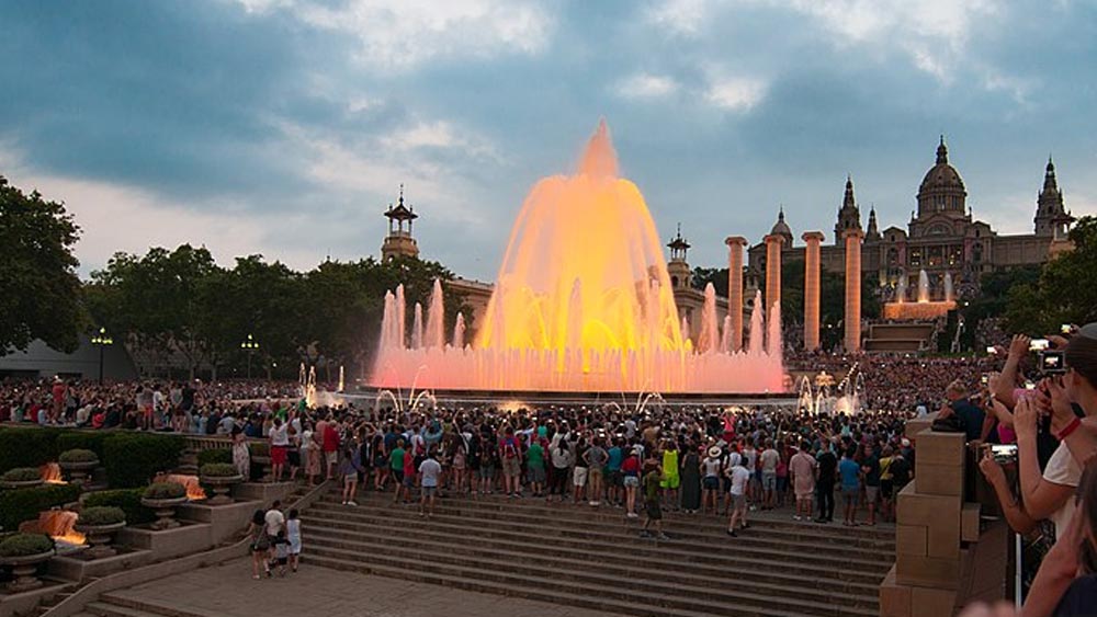 Barcelona Gezi Rehberi Gezilecek En Güzel Yerler Listesi 16 Magic Fountain