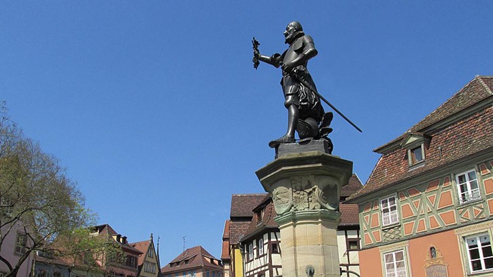 Colmar Seyahati Rehberi Mutlaka Görmeniz Gereken 30 Yer 18 Bartholdi Anıtı