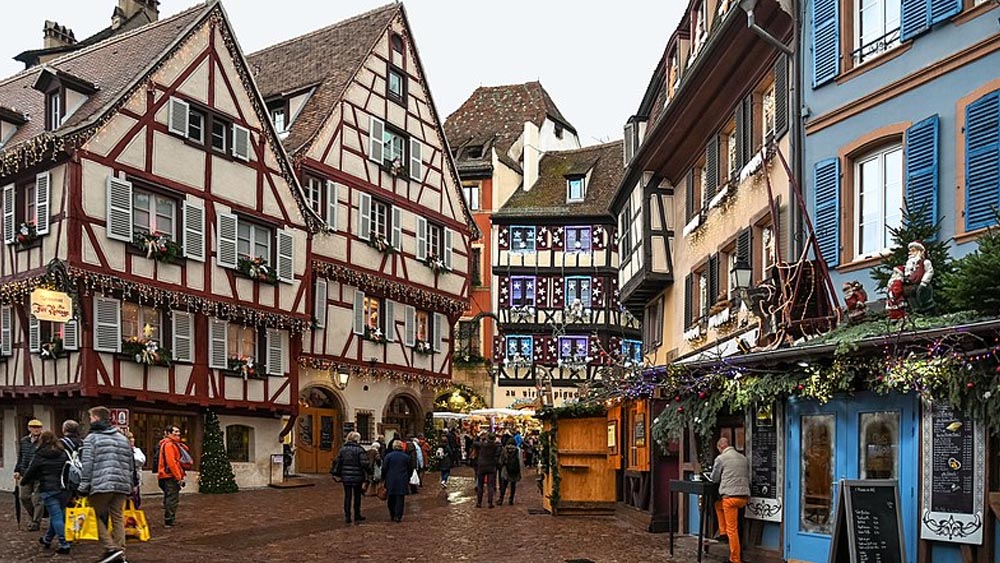 Colmar Seyahati Rehberi Mutlaka Görmeniz Gereken 30 Yer 24 Saint-Pierre Meydanı