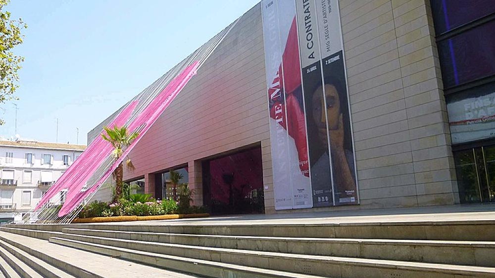 Valensiya Gezi Rehberi Gezilecek En Güzel Yerler Listesi 25 IVAM Modern Sanat Müzesi